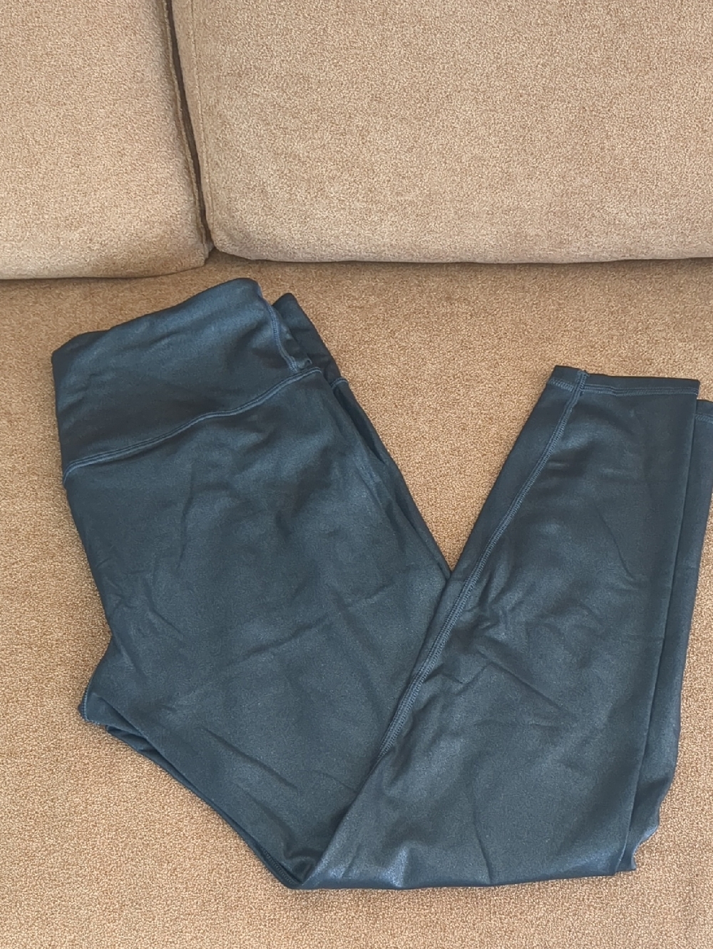 Athelta Elation High Rise Shimmer Size Medium - Picture 2 of 7
